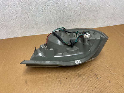 2005 to 2006 Nissan Altima Tail Light Right Passenger RH Side AE0679 LK5