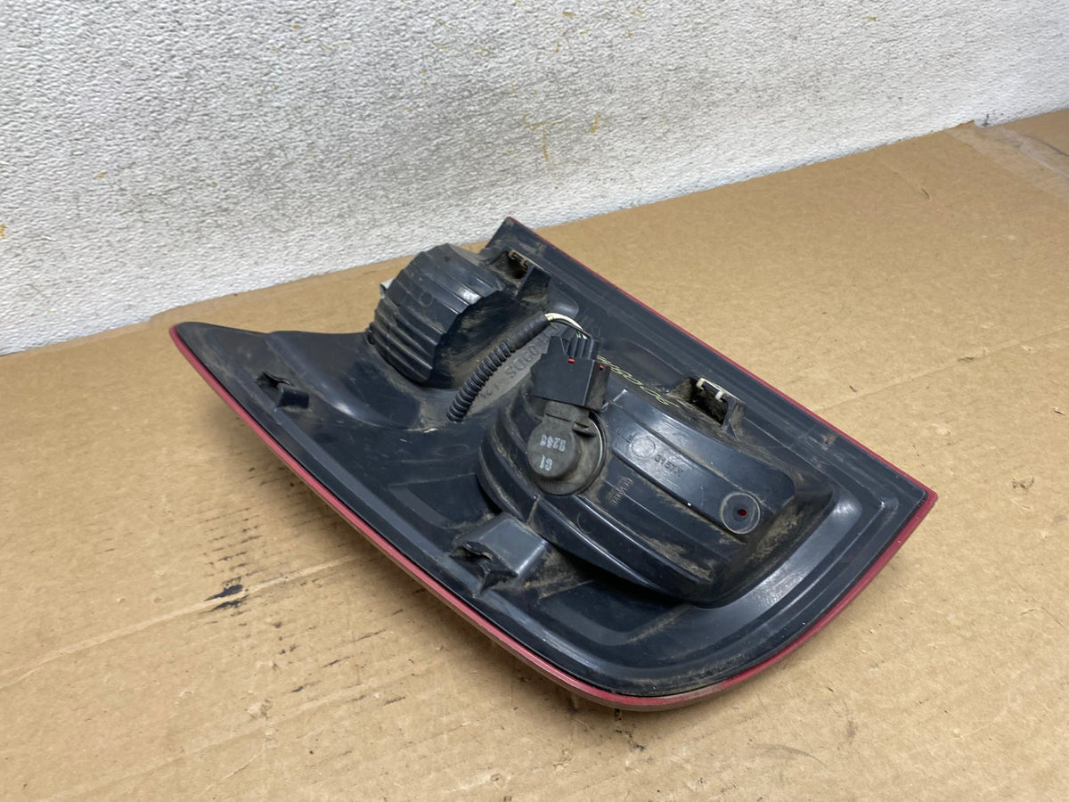 2010 to 2018 Dodge Ram 1500 Left Driver LH Side Tail Light AH8006 LK6