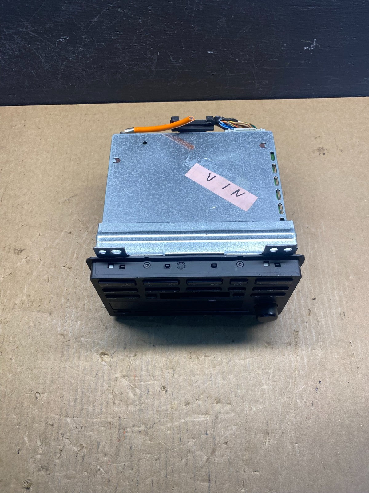 2003 - 2005 Lincoln Aviator Radio AM/FM CD Player Cassette AC7125 DG4