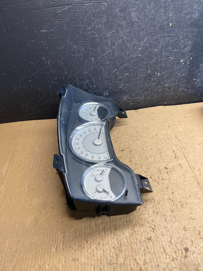 2006 Dodge Durango Speedometer Instrument Cluster Gauge AD7079 DG1