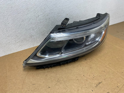 2014 to 2015 Kia Sorento Left Driver LH Side Headlight Halogen AE3232 DW2