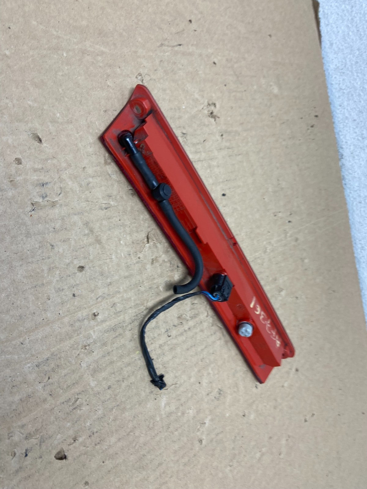 2011-2013 Ford Fiesta Sedan Rear Third Brake 3rd Light Lamp AF7361 DG3