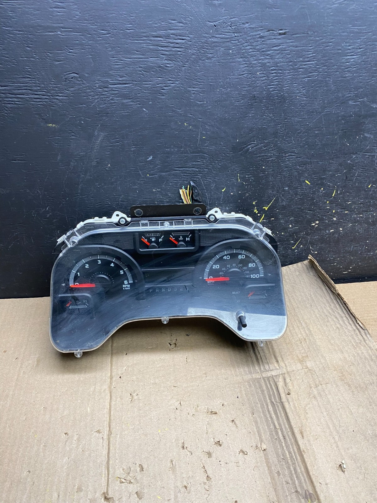 2014 to 2015 Ford E350 E450 SD Super Duty Gauge Speedometer Cluster X1800 DG0