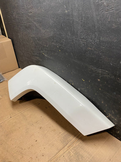 2006 to 2010 Hummer H3 Rear Right Flare Door Molding Trim OEM W2180 DG1