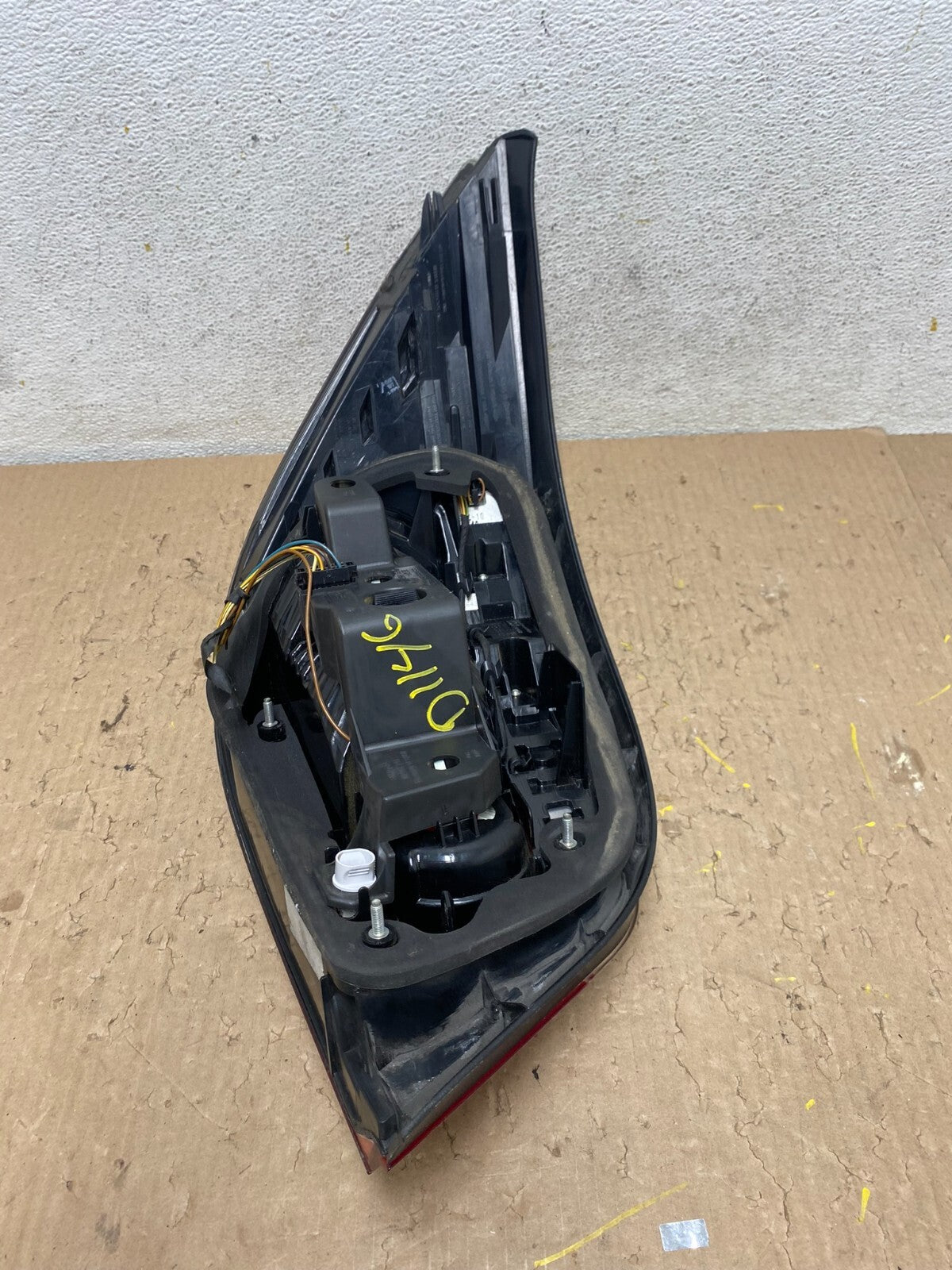 2008 2009 2010 BMW 5 525i 530i Right Passenger Rh Tail Side Light D1146 DG17