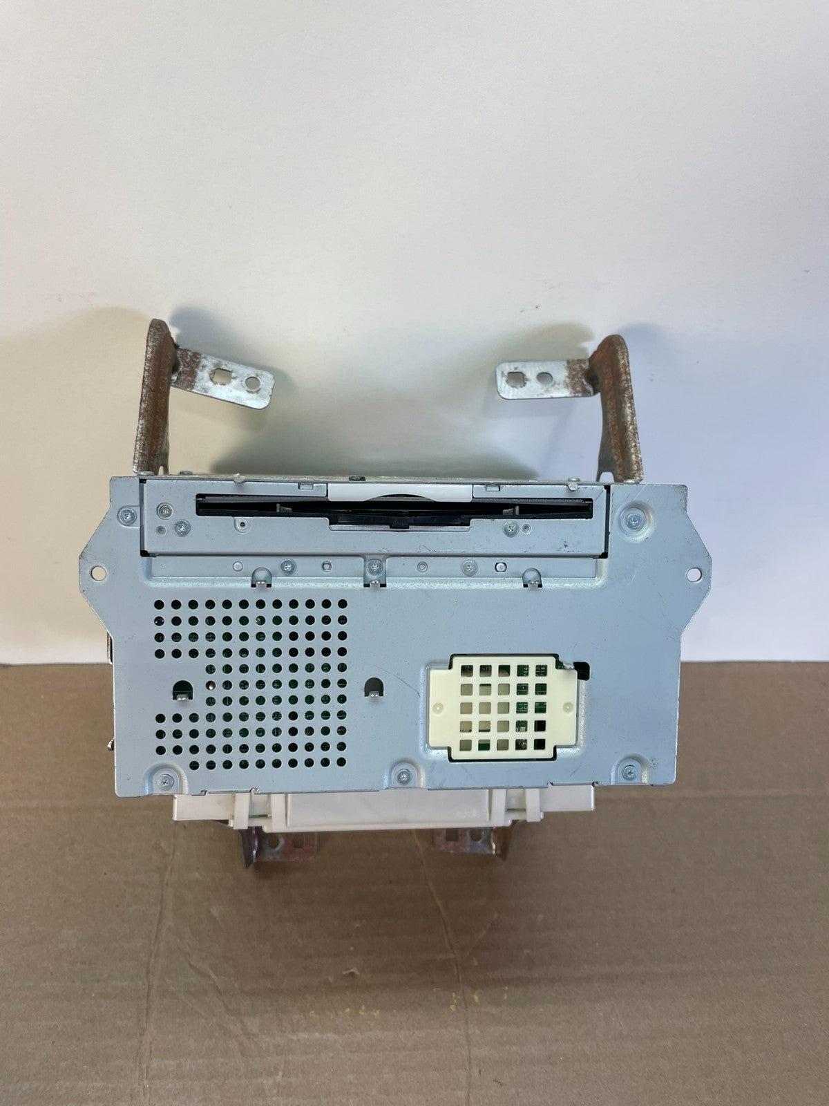 2013 2016 Nissan Pathfinder Radio AM/FM Receiver AI0536 DG0