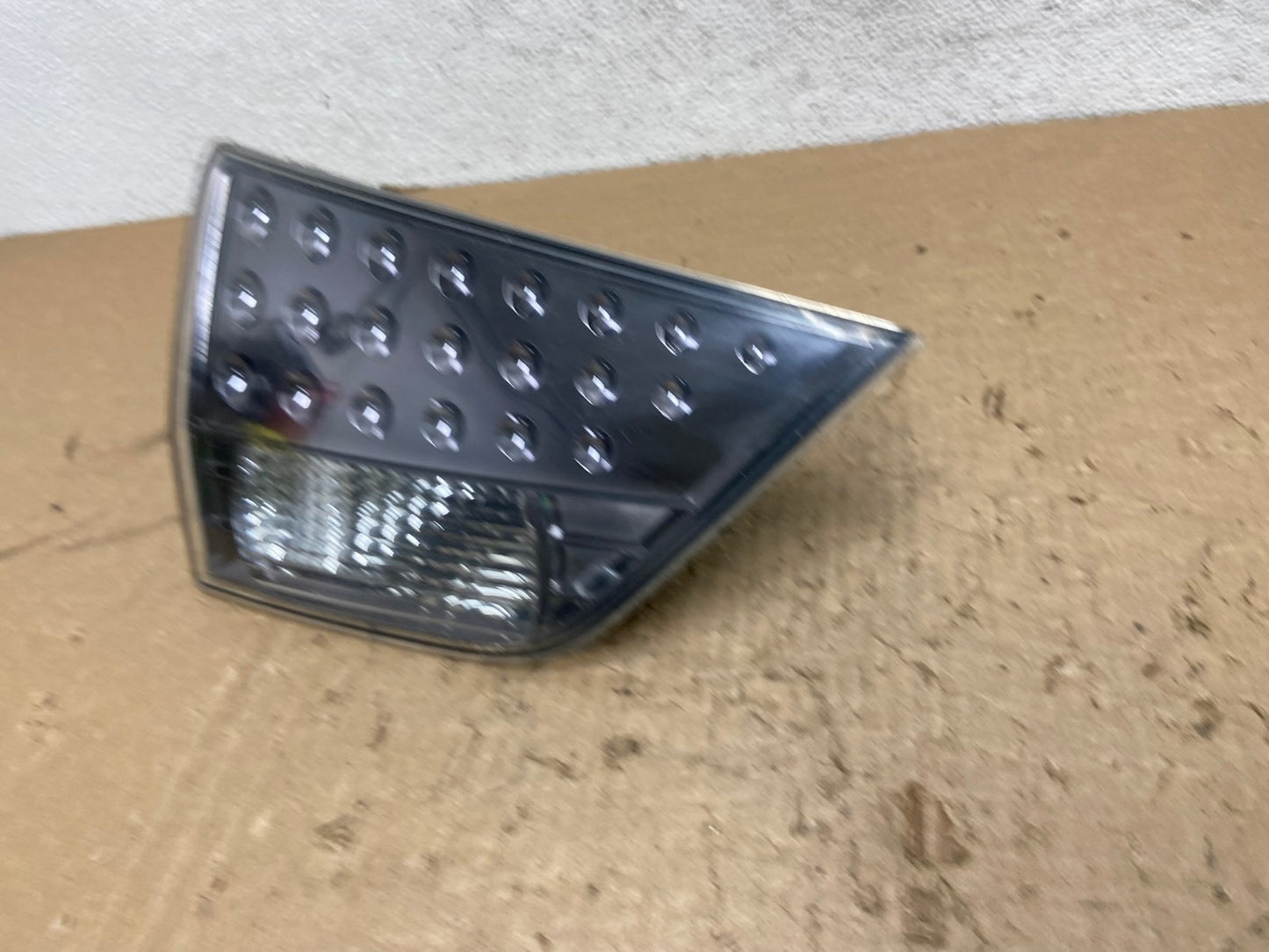 2007 to 2013 Mitsubishi Outlander Left Driver Lh Inner Tail Light AG1358 LK1