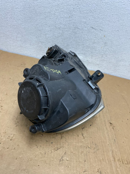 2005 to 2010 Volkswagen Jetta Left Driver LH Side Headlight Halogen AD3769 DW9