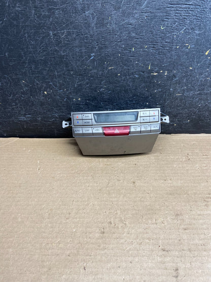 2010 - 2014 Subaru Outback Legacy A/C Heater Climate Control Unit AH3520 DG0