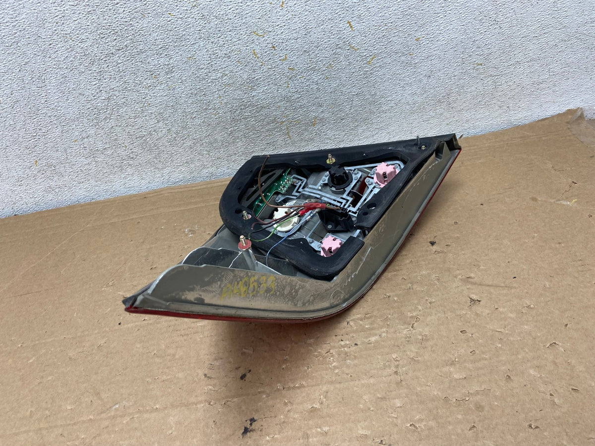 2003 to 2006 Mercedes-Benz S-Class Tail Light Right Passenger Side AH8533 LK5