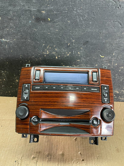 2005 to 2007 Cadillac Escalade Radio CD AM/FM DVD 6 Disc OEM AB3130 DG0