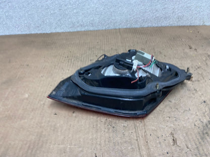 2002-2004 Infiniti i35 Left Driver LH Side Inner Tail Light OEM AA6902 DW3