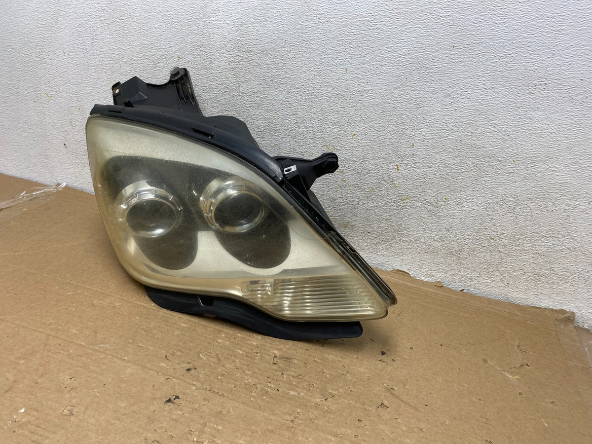 2007 to 2012 Gmc Acadia Halogen Headlight Right Passenger Side AH8524 DW2