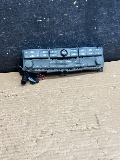2004-2008 Nissan Maxima Navigation Radio Stereo CD Control Face Plate AG85790