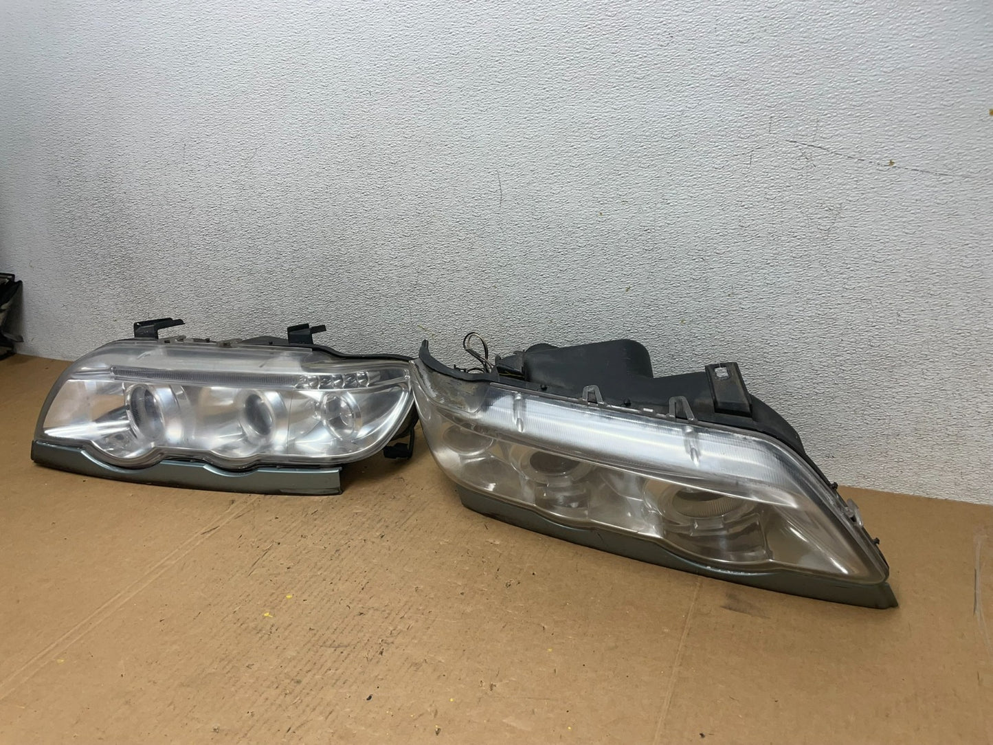 2000-2003 BMW X5 E53 LED Left+Right Set LED Chrome Projector Headlight Q7391 DG1