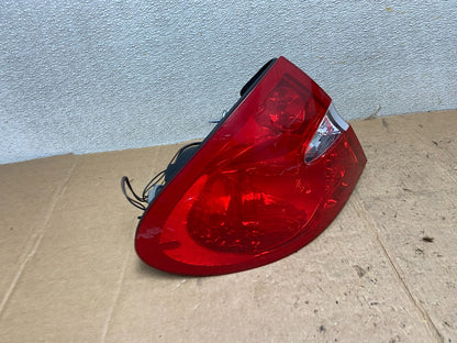 2005 to 2009 Buick Lacrosse Left Driver LH Side Tail Light AA4000 DW2