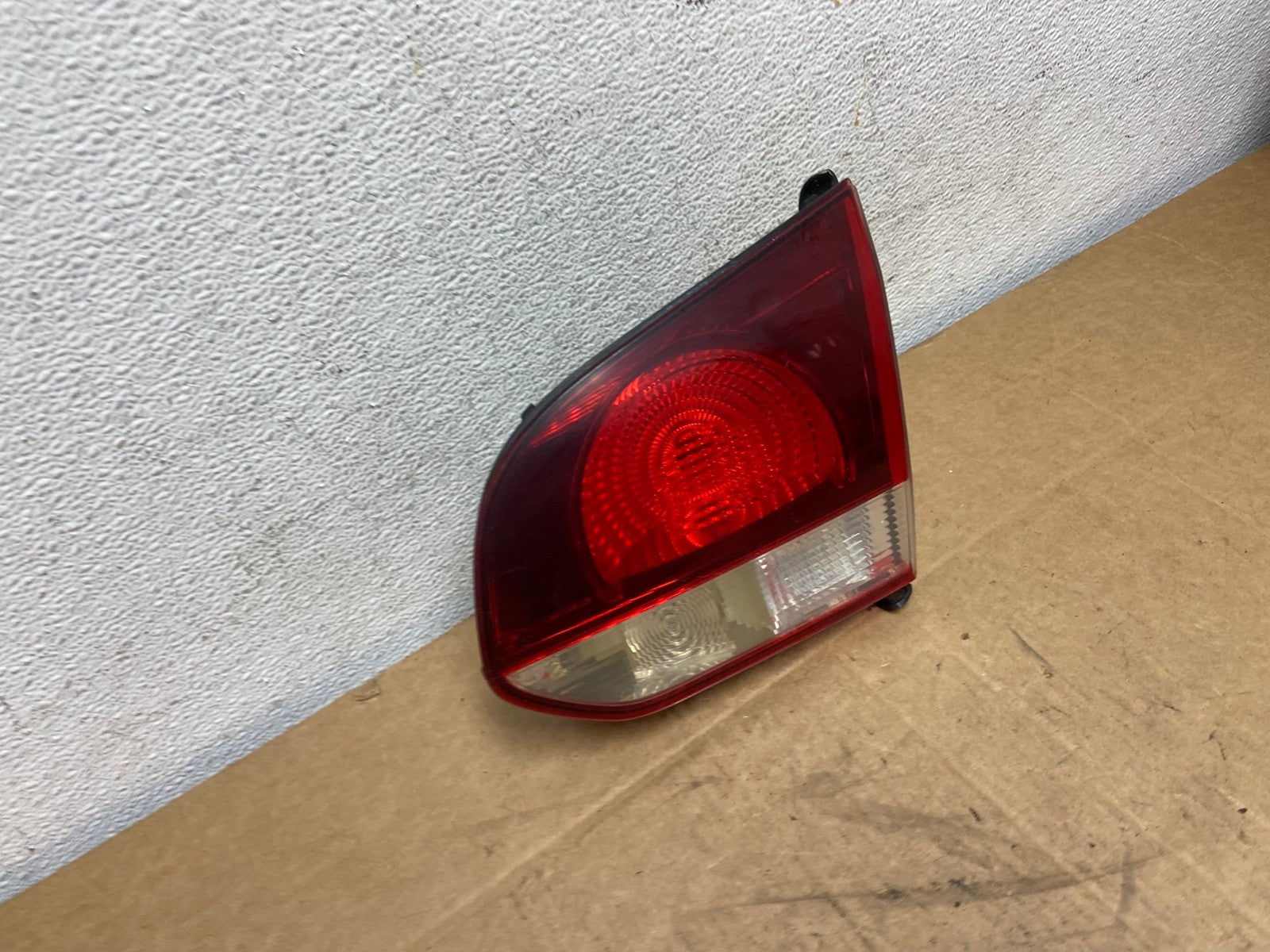 2010 to 2014 Volkswagen Golf GTI Hatchback Right Inner Tail Light AD6209 LK2