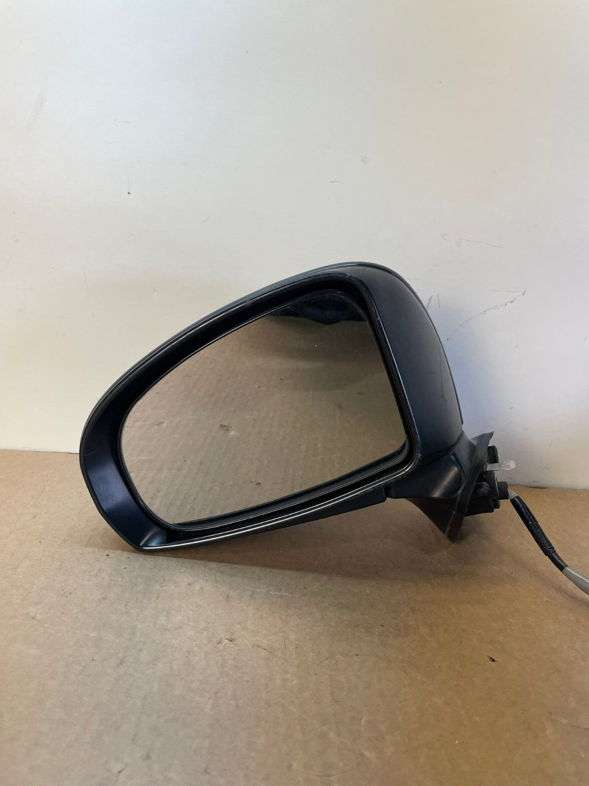 2010 to 2015 Toyota Prius Left Driver LH Side View Door Mirror AH0247 LK8