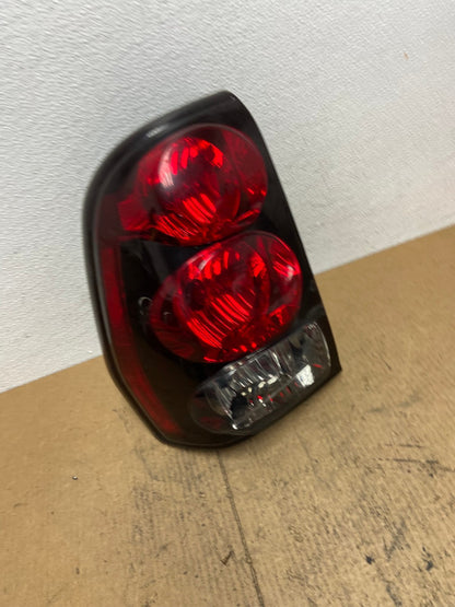 2002 to 2009 Chevrolet Trailblazer Left Driver LH Side Tail Light AC3711 LK2