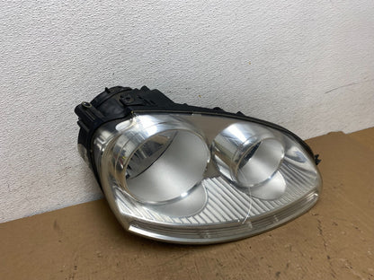 2005 - 2010 Volkswagen Jetta Right Passenger RH Side Headlight Halogen AD8094 DW2