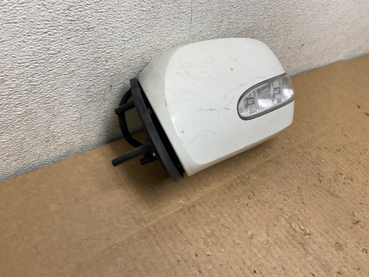 2007 to 2008 Mercedes GL-Class Left Driver LH Side Door View Mirror L82642