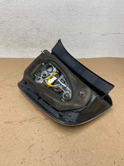 2004 2005 Toyota Prius Tail Light Left Driver Lh Side AD7739 LK7