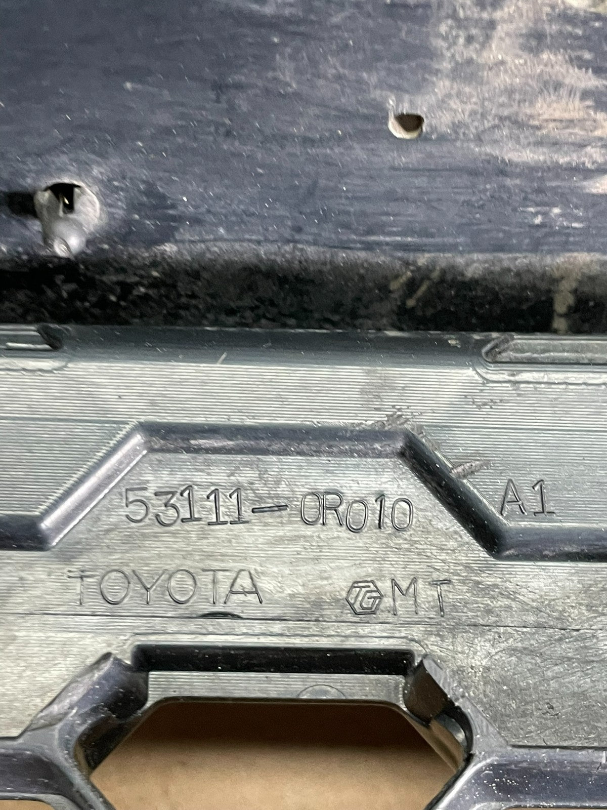 2009 to 2012 Toyota RAV4 Front Upper Grill Grille OEM Z8577 DG9