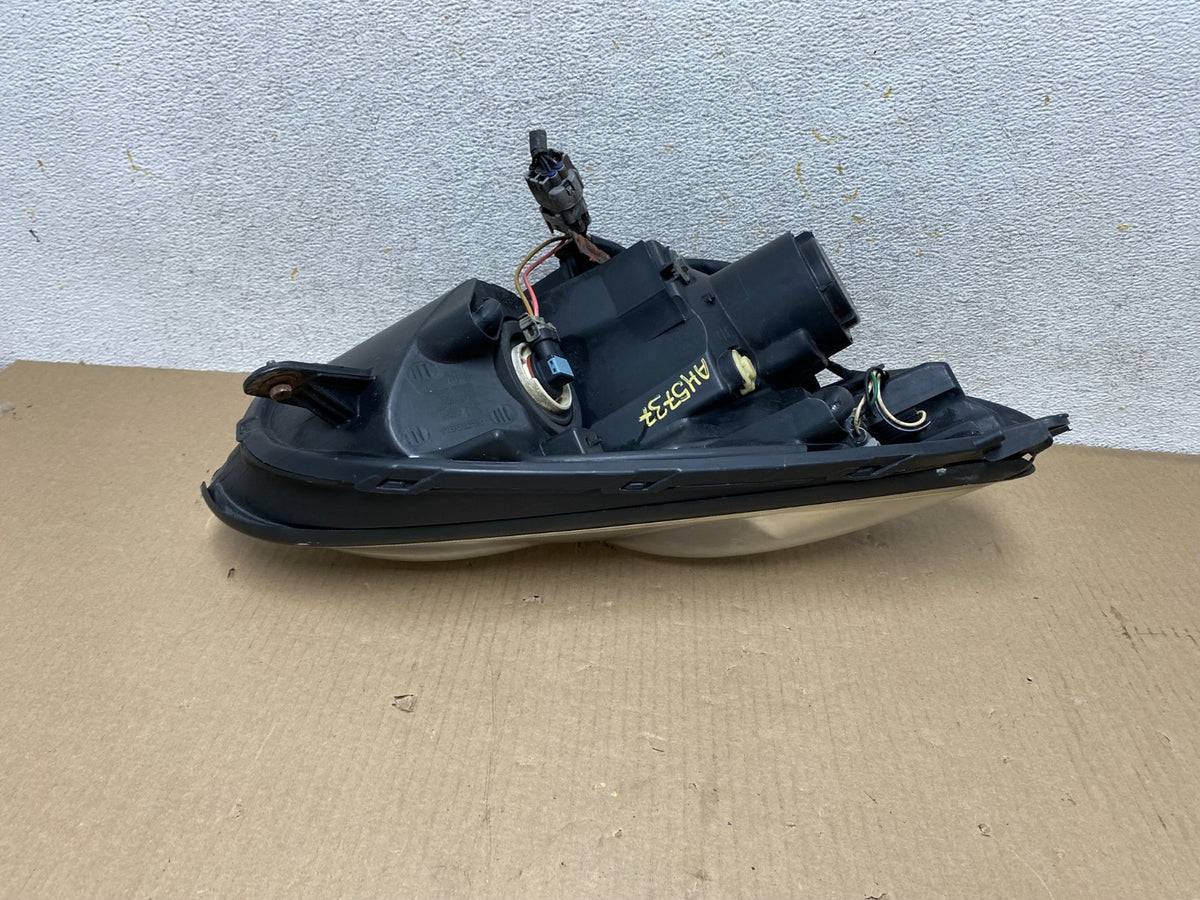 2006 - 2007 Subaru Tribeca B9 Left Driver LH Side Halogen Headlight AH57375