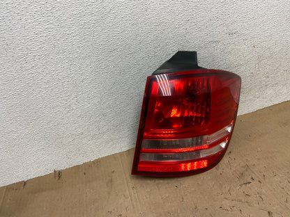 2009 2010 2011 Dodge Journey Right Passenger Side Tail Light AE9351 LK2
