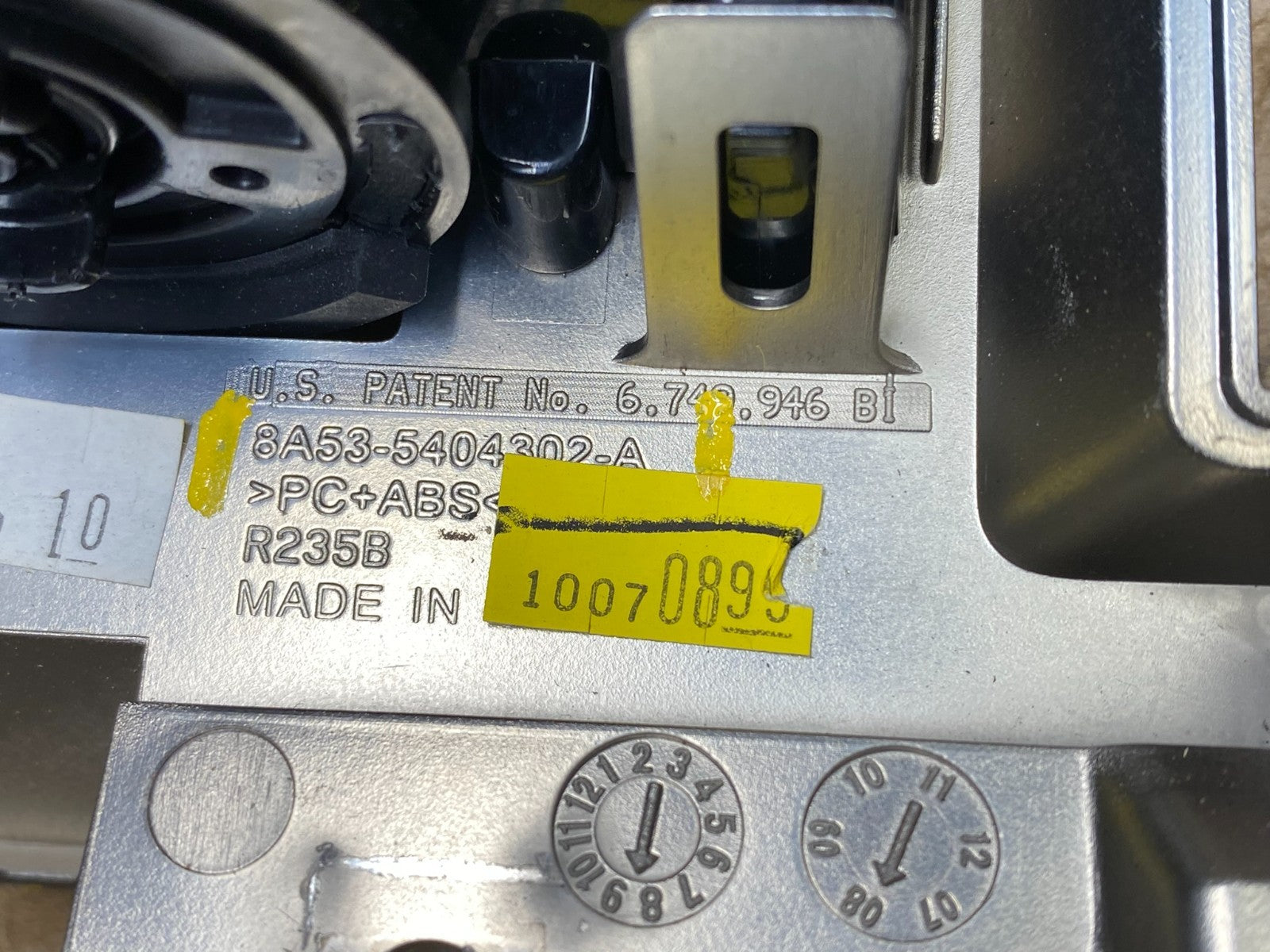2009 2010 2011 2012 Lincoln MKS Center Radio Bezel Trim Silver OEM X1197 DG5