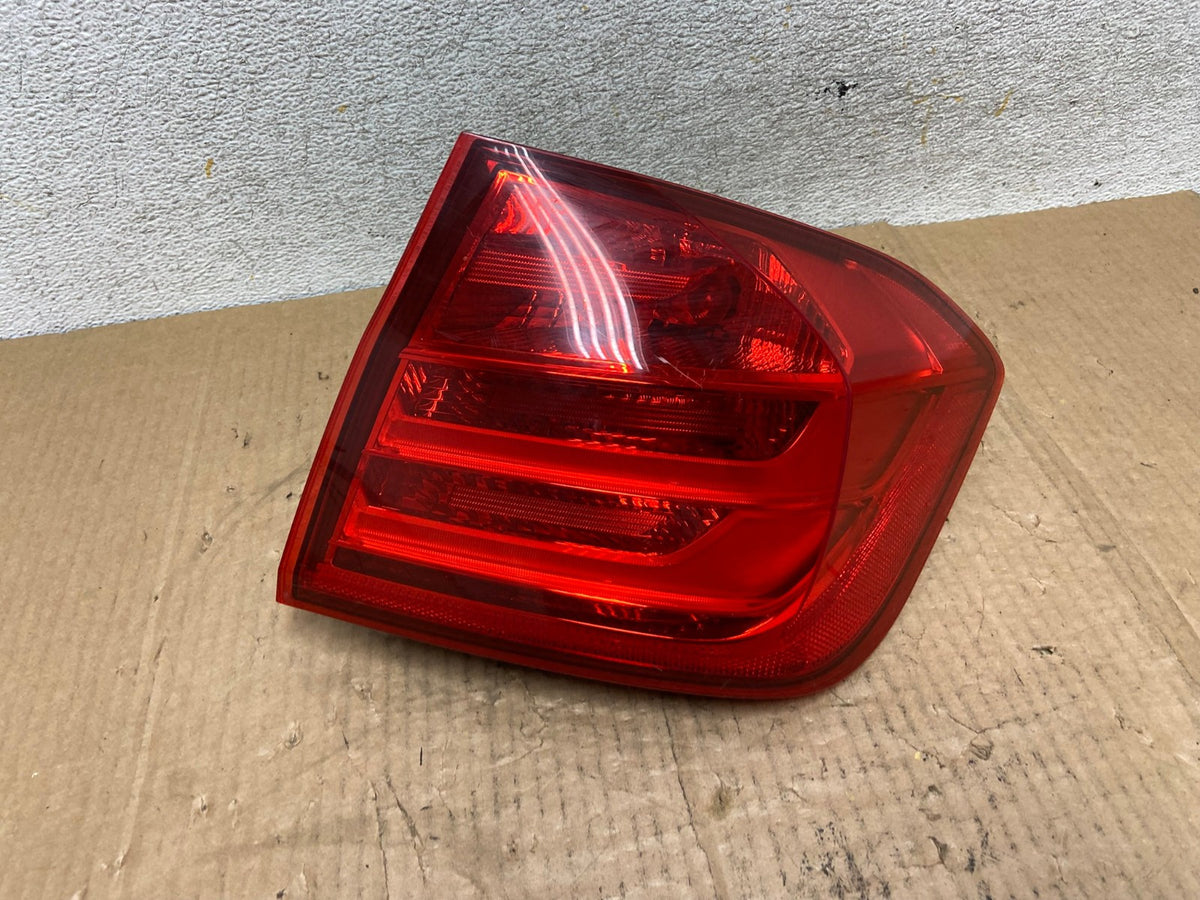 2012-2015 Bmw 3 Series F30 Sedan Right Passenger Side RH Tail Light AI6766 LK0