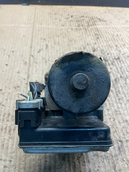 2004-07 Chevrolet Express ABS Pump Control OEM 13567136 Module S4470 DG4