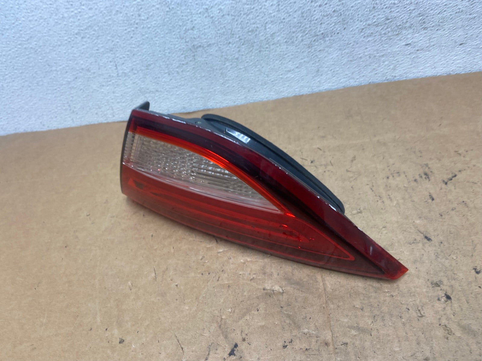 2015 to 2017 Chrysler 200 Sedan Right Passenger Inner Tail Light AD5263 LK1