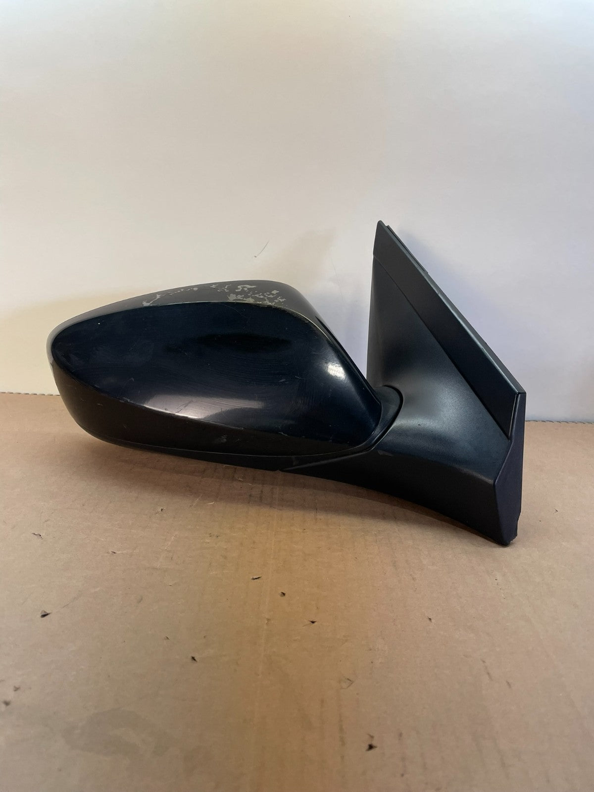 2012 to 2017 Hyundai Accent Right Passenger Side View Door Mirror AH8598 DG0