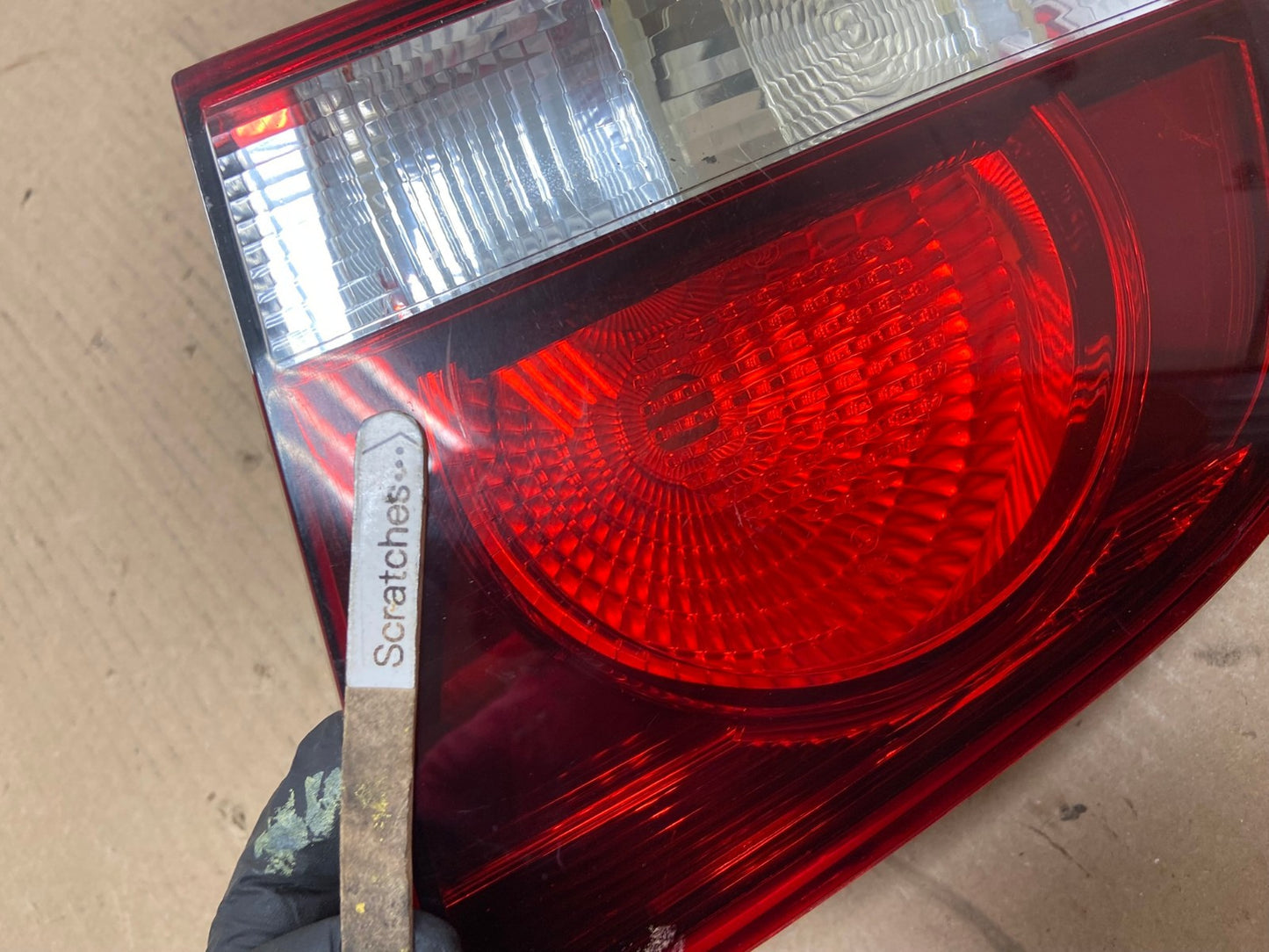 2010 to 2014 Volkswagen Golf GTI Hatchback Right Inner Tail Light AE7283 LK3