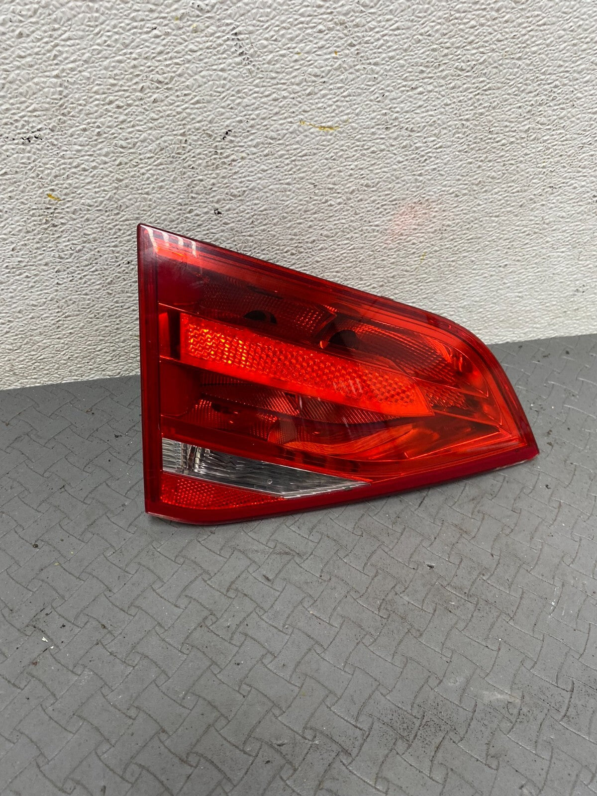 2009 2010 2011 2012 Audi A4 Sedan Left Driver Side Inner Tail Light Oem A6069 DG0