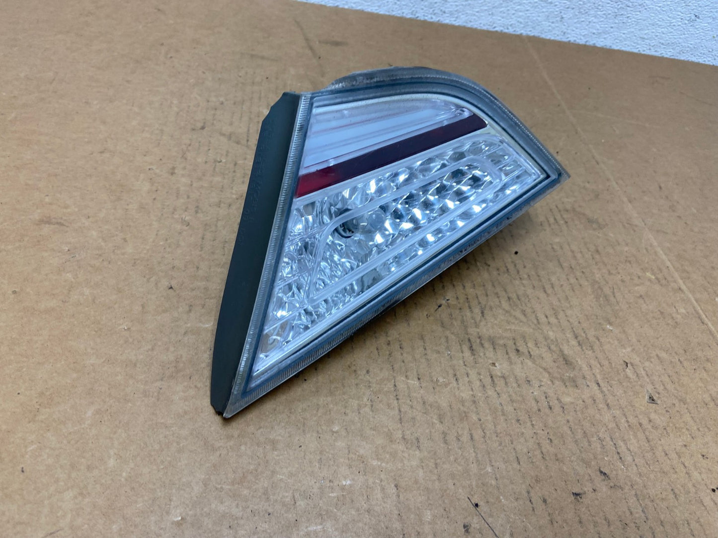 2011 - 2015 Hyundai Sonata Hybrid Right Passenger Inner Tail Light AD9140 LK2