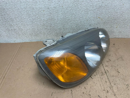 2001 2002 2003 Hyundai XG350 XG Right Passenger Headlight Halogen Oem Q5050 DW2
