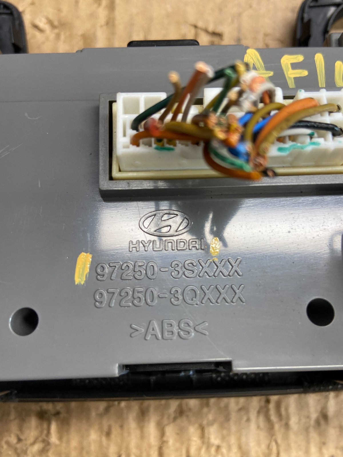 2011 - 2014 Hyundai Sonata Center Radio Climate Control Air Vent Bezel AF1462 DG5