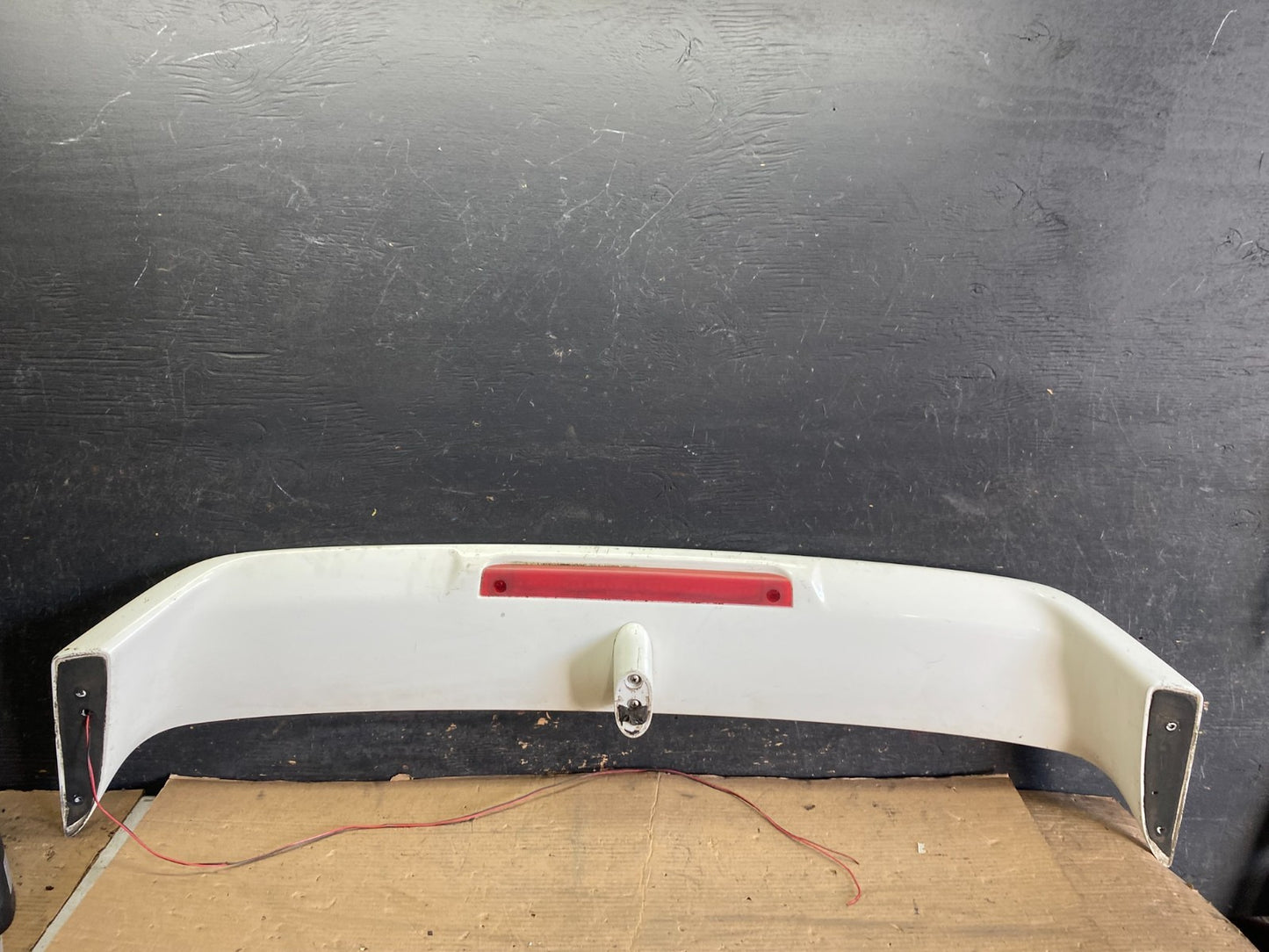 2002-2003 Mitsubishi Lancer Rear Spoiler With Brake Light OEM R2304 DG10
