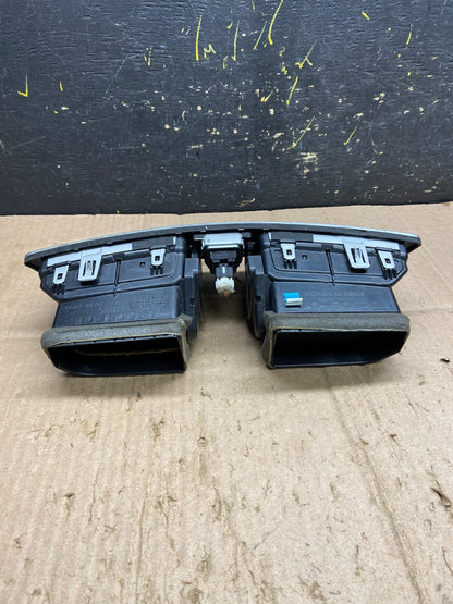 2016 to 2019 Nissan Sentra Air Vents Top Dash Center W/Hazzard Switch AB1798 DG3