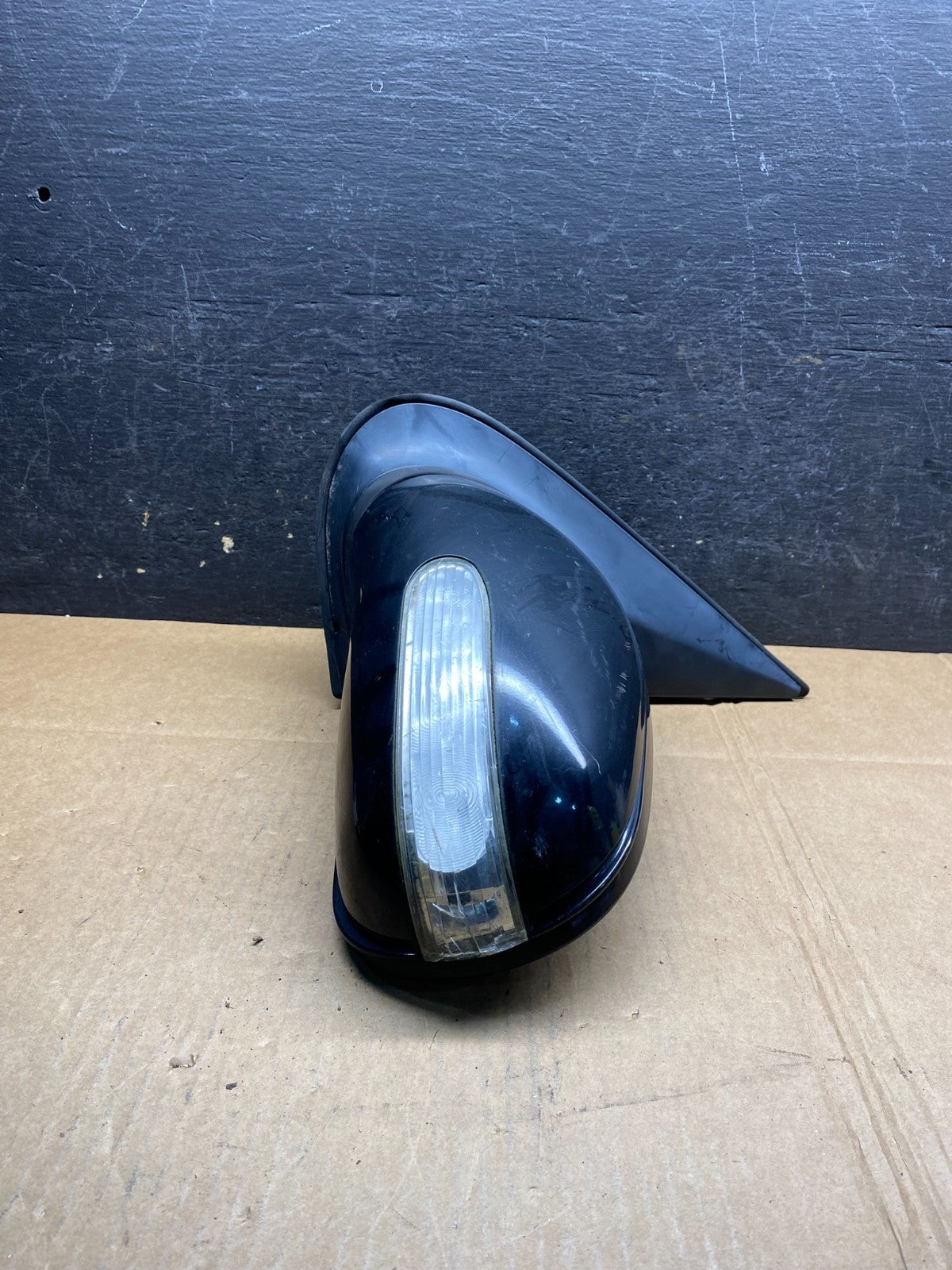 2002 to 2005 Mercedes ML Left Driver LH Side View Door Mirror AI9703 DG2