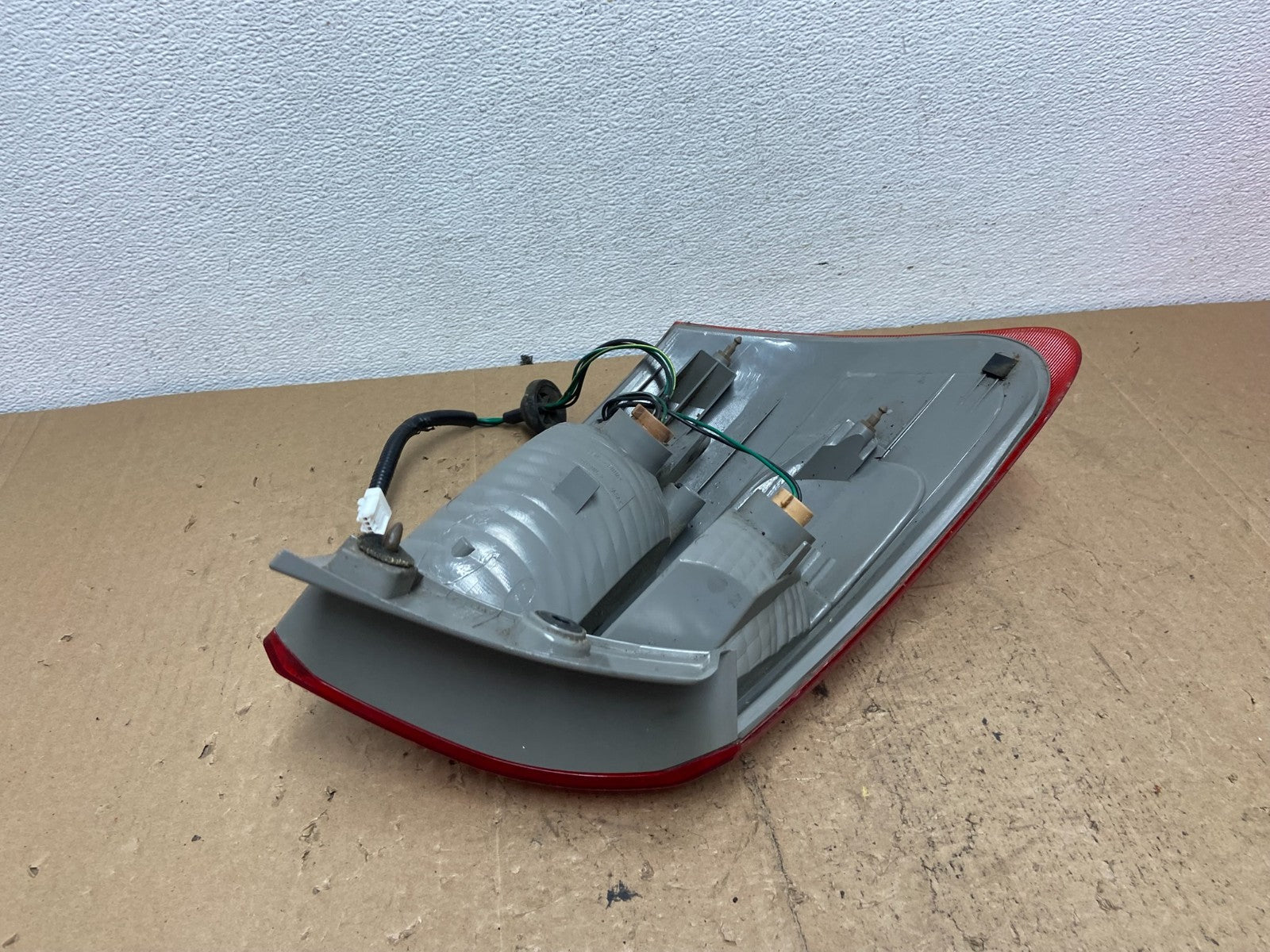 2008 to 2015 Nissan Rogue Right Passenger Rh Side Tail Light AC7387 DW4