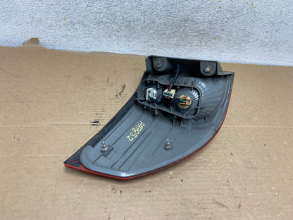 2006 - 2010 Toyota Sienna Right Passenger Side Tail Light AH7852 LK5