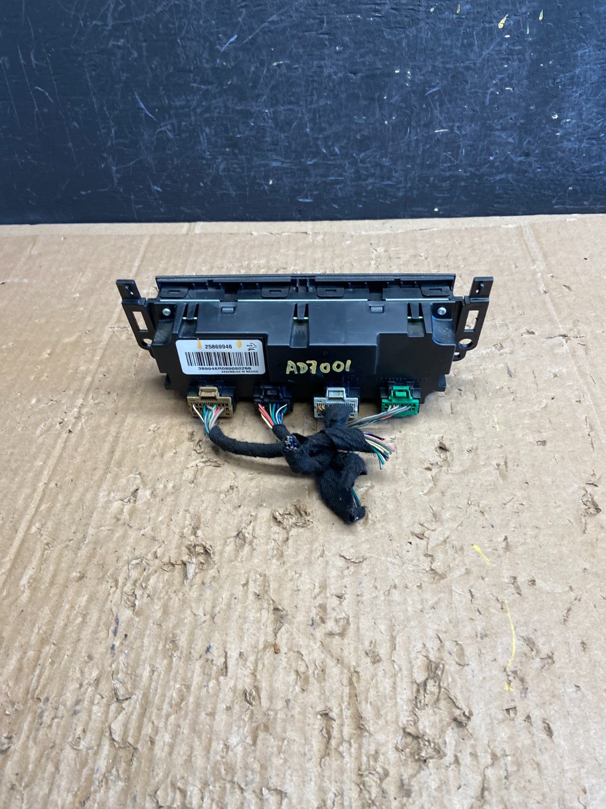 2007-2011 GMC Yukon Tahoe Automatic Climate Temperature Temp Control AE1818 DG3