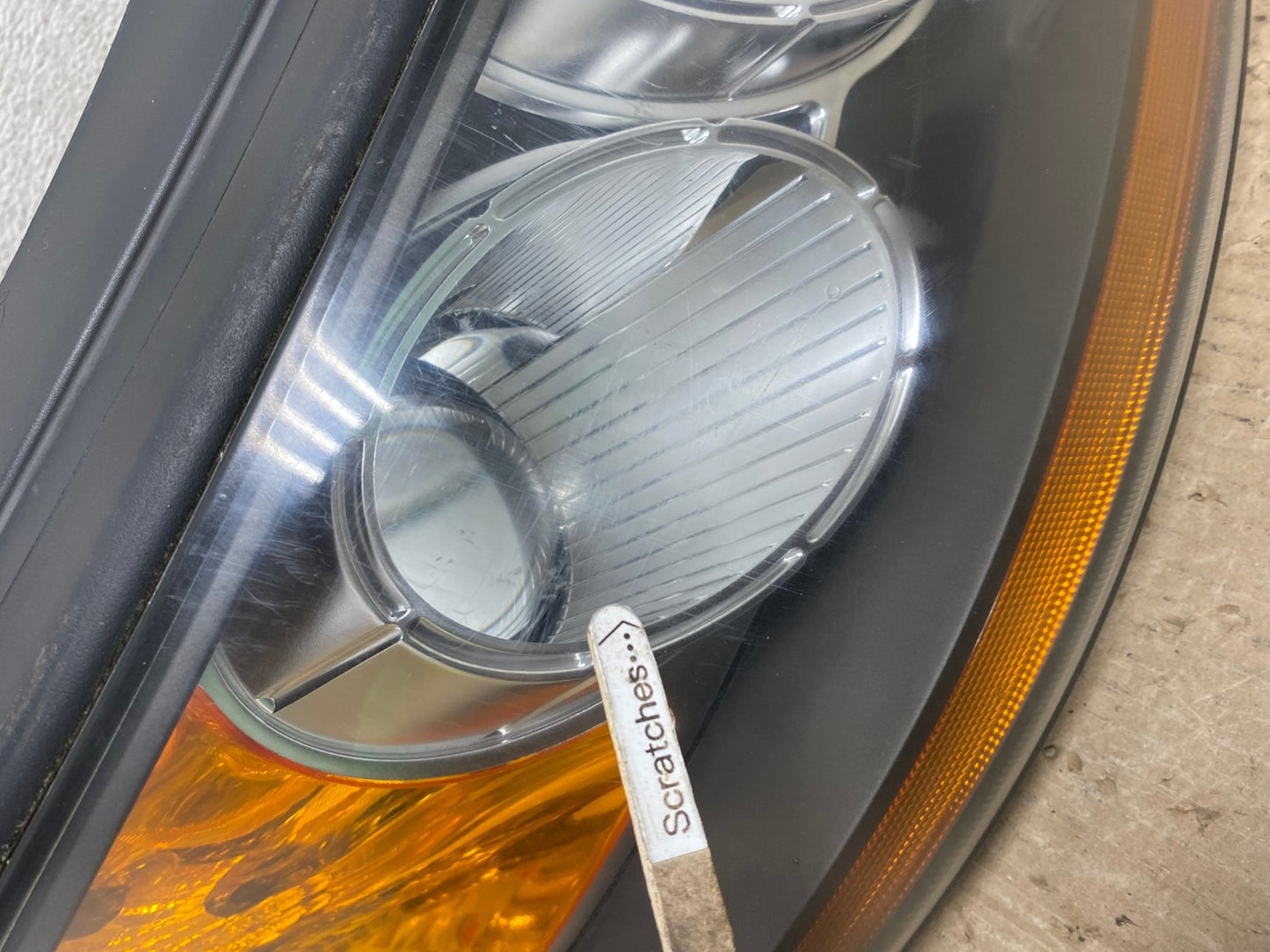 2007 2008 2009 Hyundai Santa Fe Right Passenger Halogen Headlight AE7087 LK3