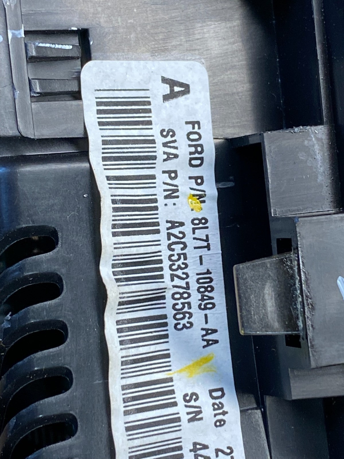 2007 to 2008  Lincoln Navigator Speedometer Gauge Cluster p0019 DG7