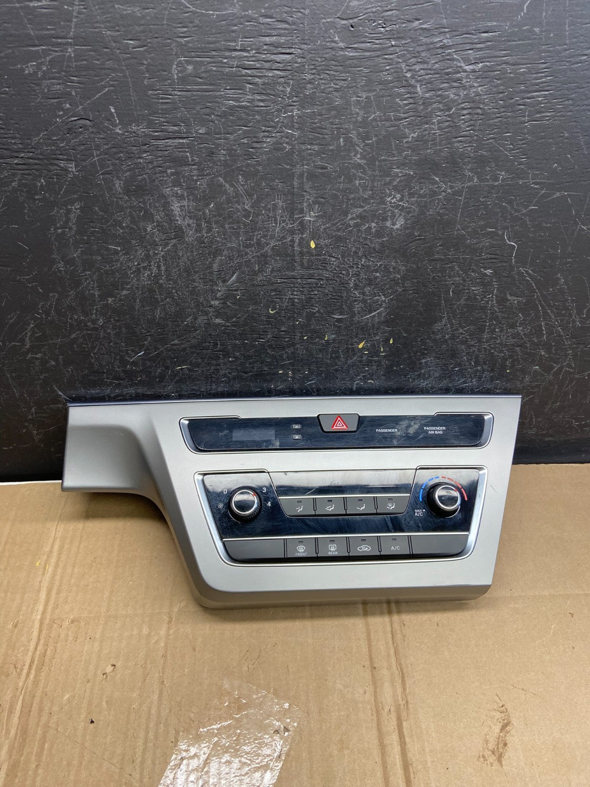 2015 to 2017 Hyundai Sonata Ac Heater Climate Control ad7119 DG0