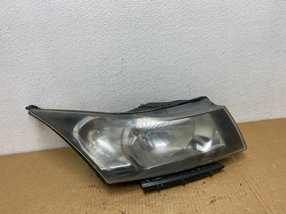 2011 to 2015 Chevrolet Cruze Halogen Right Passenger Rh Headlight AC7658 DW0