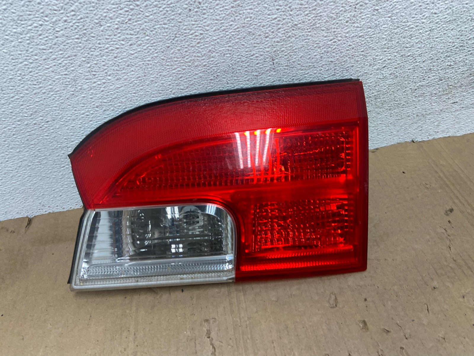 2010 - 2017 GMC Terrain Tail Light Inner Right Passenger Rh AE9167 LK0